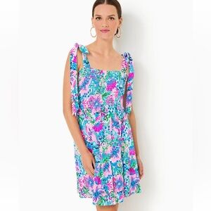 NWT Lilly Pulitzer Large Kailua Smocked Dress